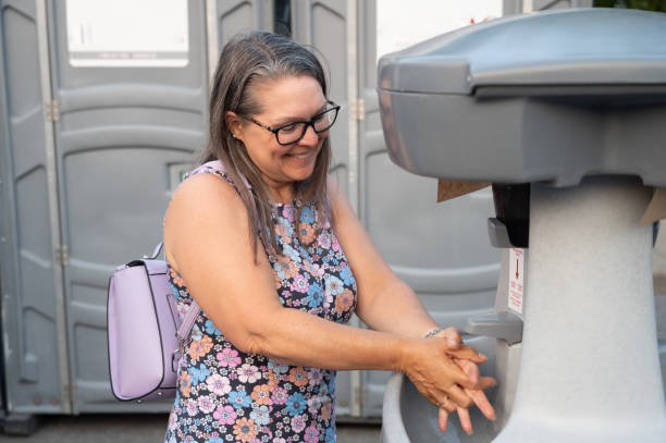 Best Luxury portable toilet rental  in Westover, WV